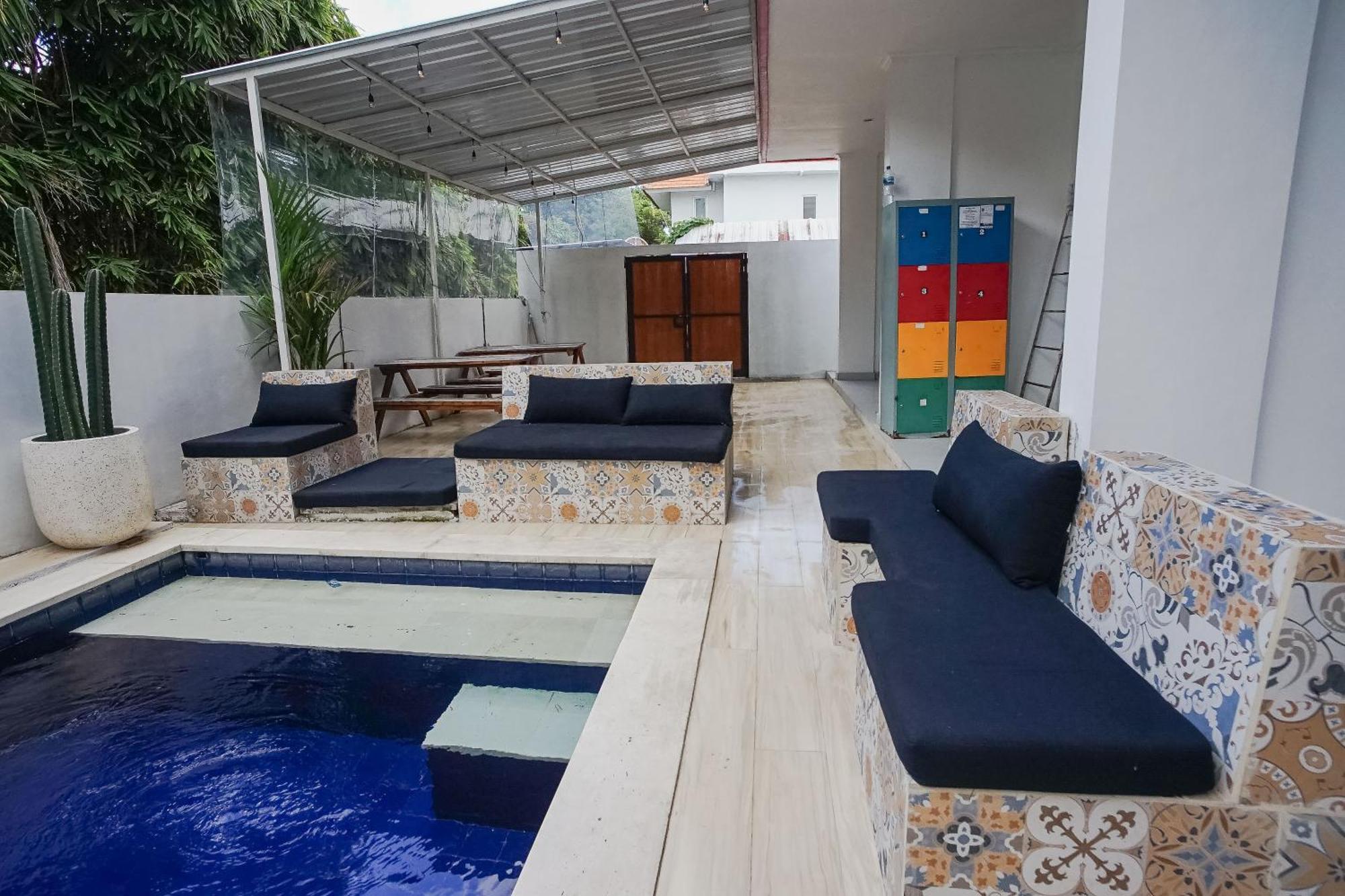 Margarita Surf Hostel Canggu Екстериор снимка