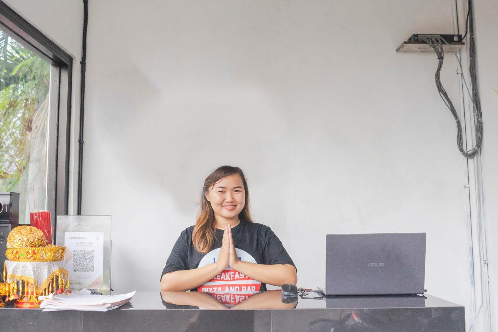 Margarita Surf Hostel Canggu Екстериор снимка