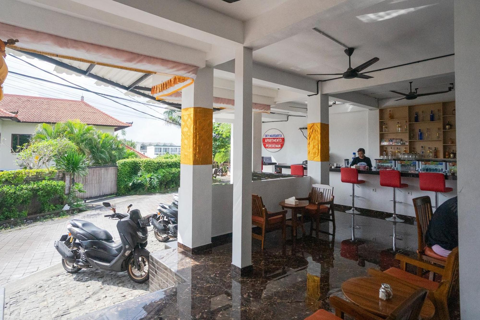 Margarita Surf Hostel Canggu Екстериор снимка