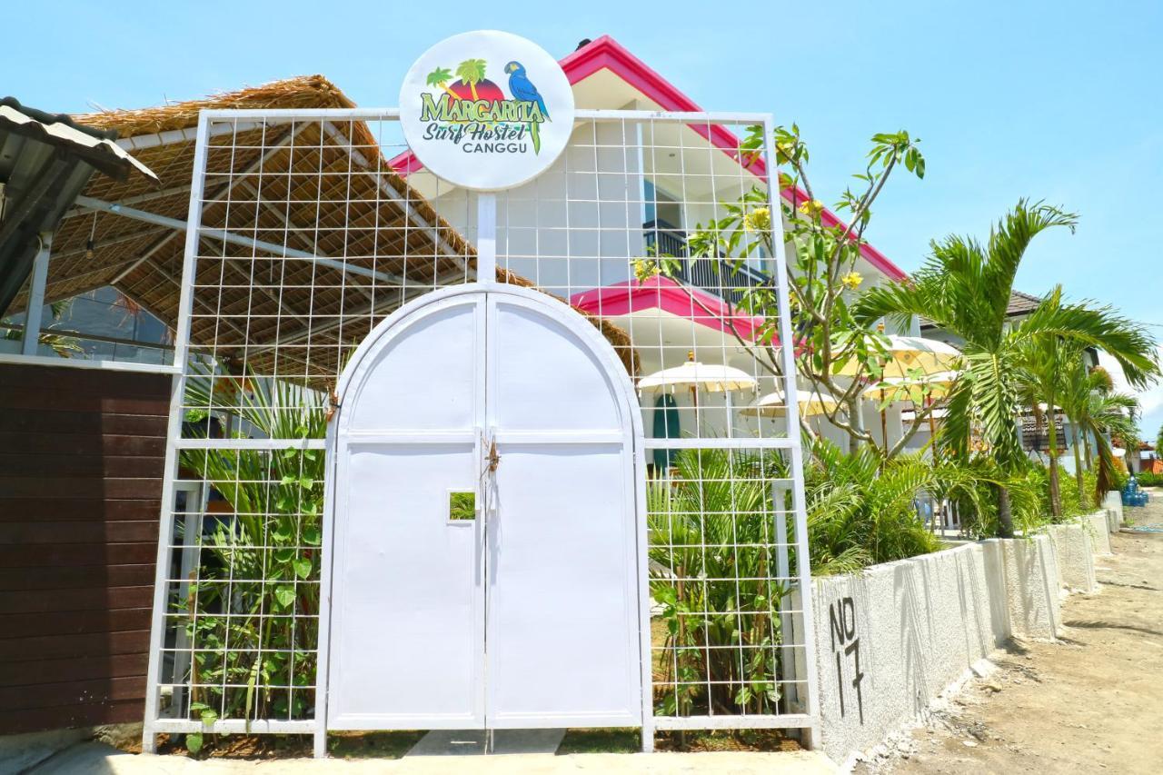 Margarita Surf Hostel Canggu Екстериор снимка
